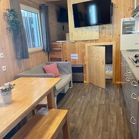 Zillerglueckhuette - 5 Sterne Camping Aufenfeld Aschau Im Zillertal Bagian luar foto