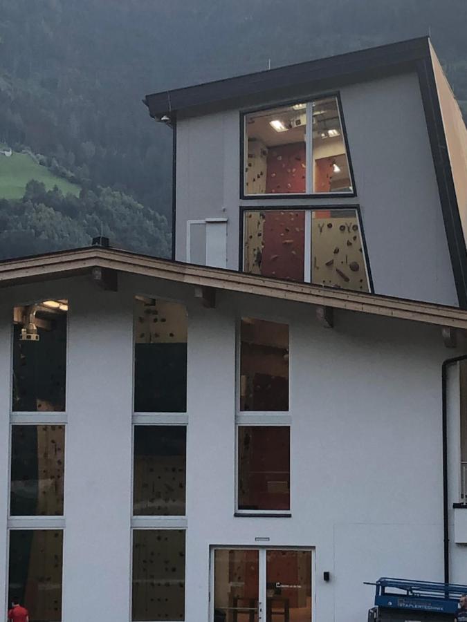 Zillerglueckhuette - 5 Sterne Camping Aufenfeld Aschau Im Zillertal Bagian luar foto